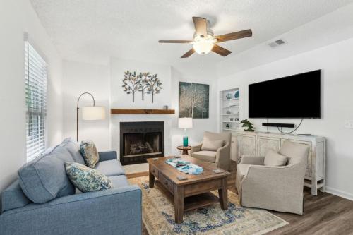 2705 Allan in Fernandina Beach, United States