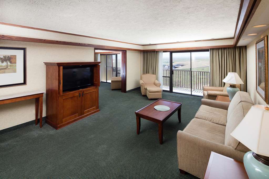 Red Lion Hotel Pendleton - photo 81