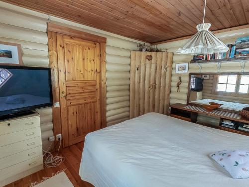 Holiday Home Virsuniemi by Interhome — 4-Star Luxury Hotel in Suomussalmi, Finland