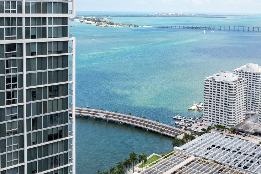 Private Residences at ICON Twr3 by JOS17 - photo 95