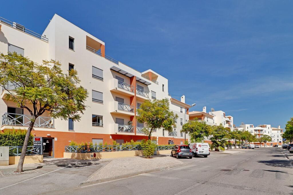 Albufeira Modern 1 with pool by Homing — 4-Star Luxury Hotel in Albufeira, Portugal