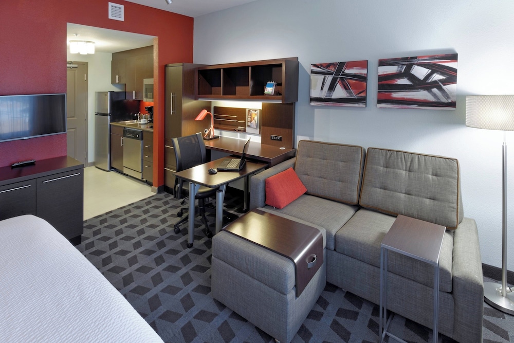 TownePlace Suites Springfield - photo 14