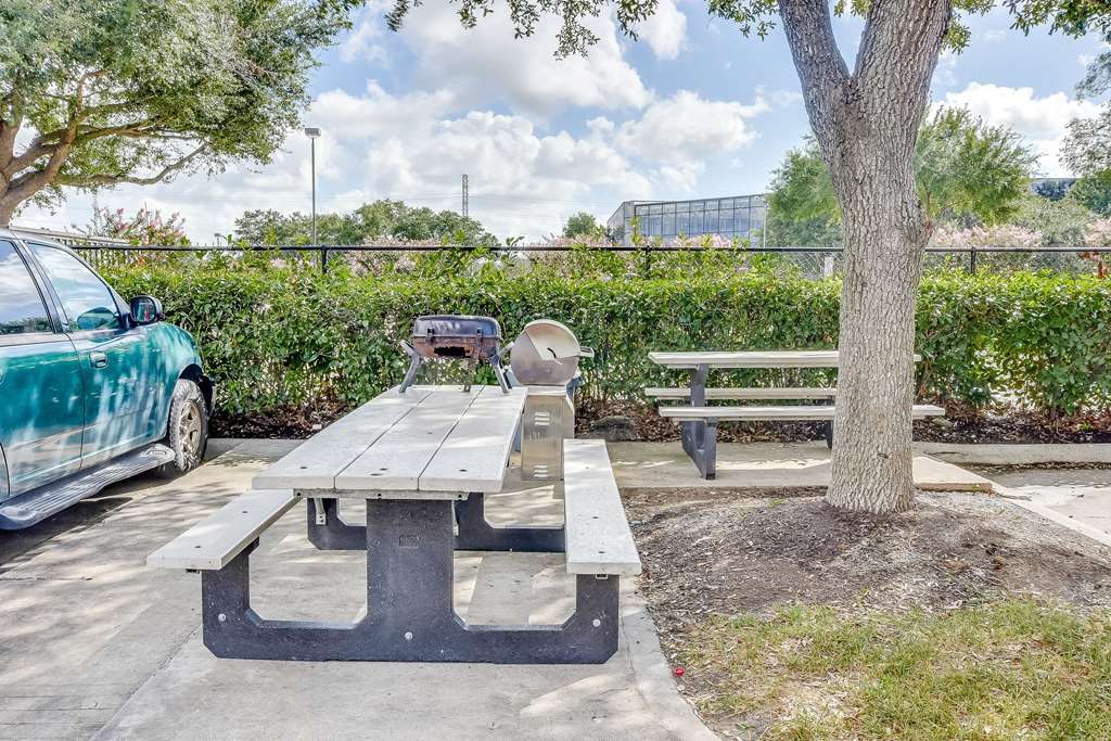 Studio 6 Houston TX Hobby South - photo 5