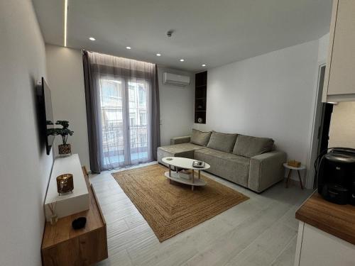 Calma Athens — 4-Star Luxury Hotel in Athens, Greece