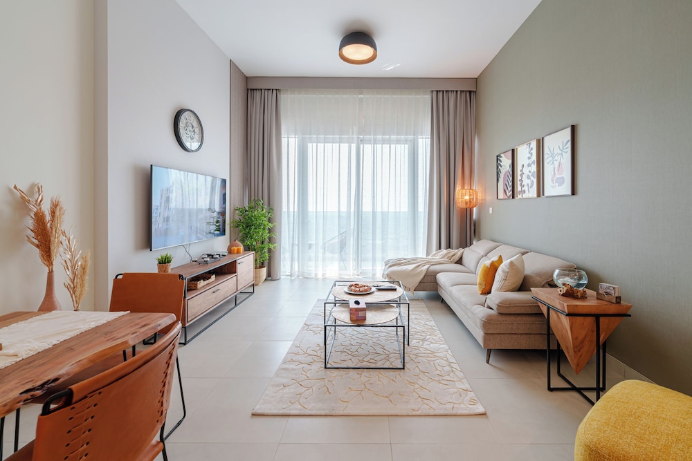 Marco Polo Furnished 1BR With Skyline Views Near Zabeel Park — 4-Star Luxury Hotel in Dubai, United Arab Emirates