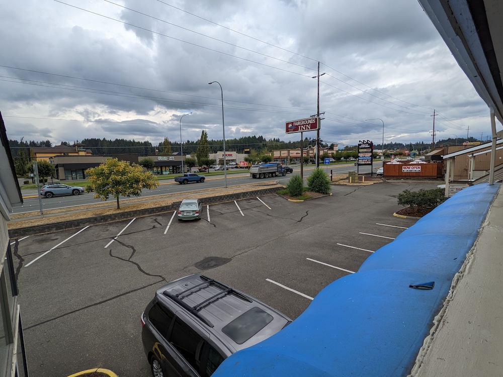 Fairground Inn - photo 30