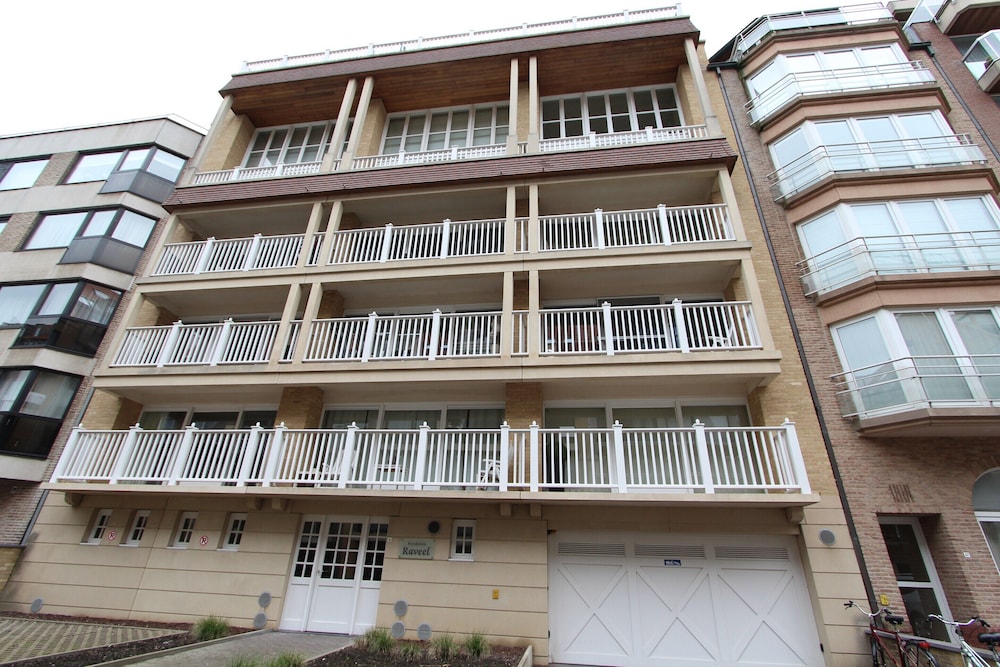Duplex in Knokke near North Sea Beach — 4-Star Luxury Hotel in Knokke-Heist, Belgium