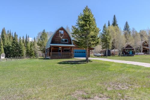 Blue Spruce Cabin — 4-Star Luxury Hotel in West Yellowstone, United States