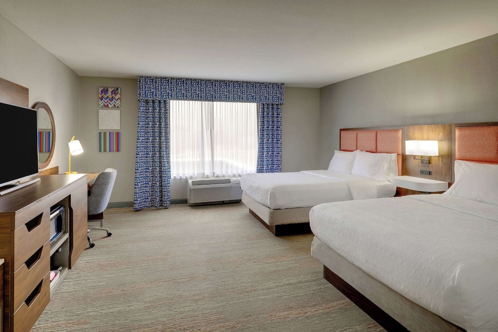 Hampton Inn & Suites St. Louis Edwardsville - photo 13