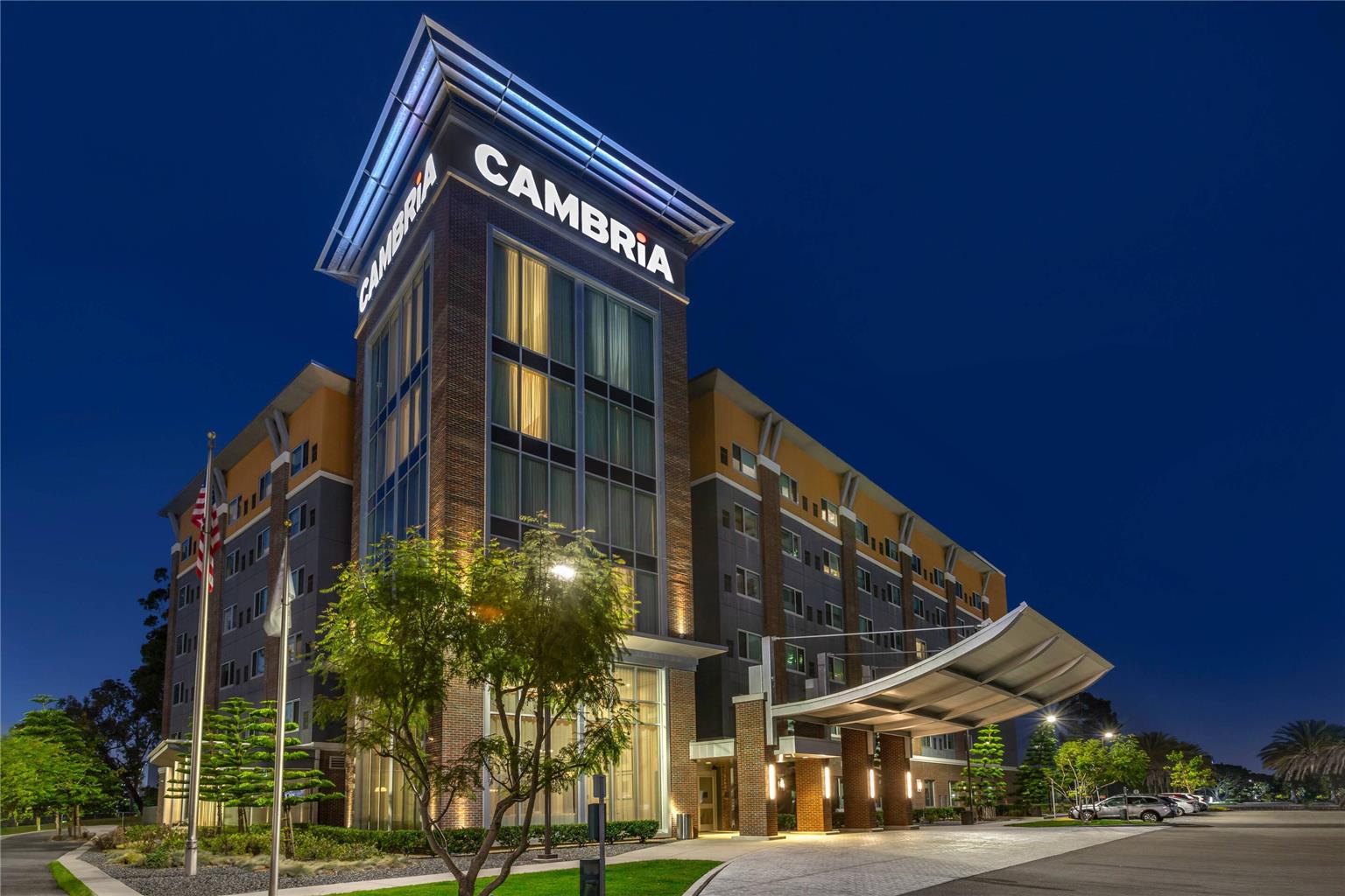 Cambria Hotel LAX - photo 4