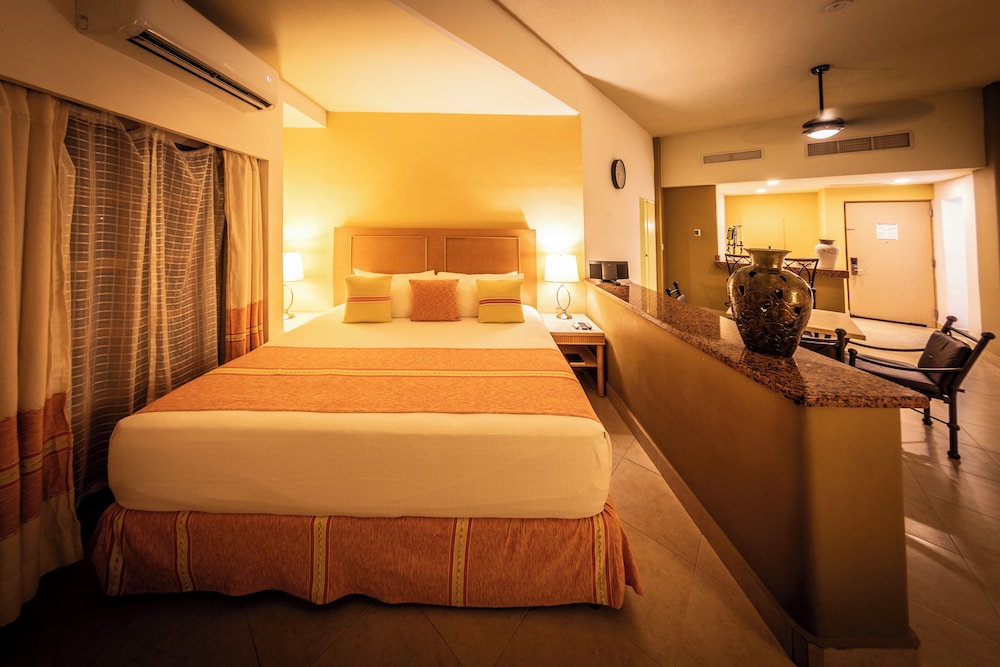 Binniguenda Huatulco All Inclusive & Beach Club