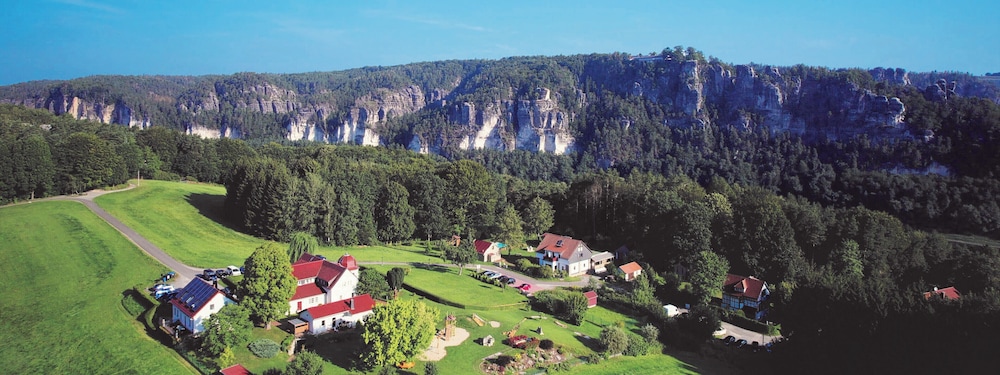 Laasenhof - last minute hotel in Struppen
