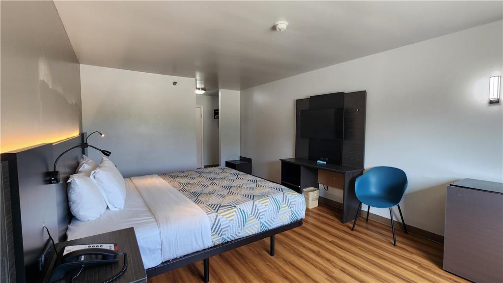 Motel 6 Ennis TX - photo 20