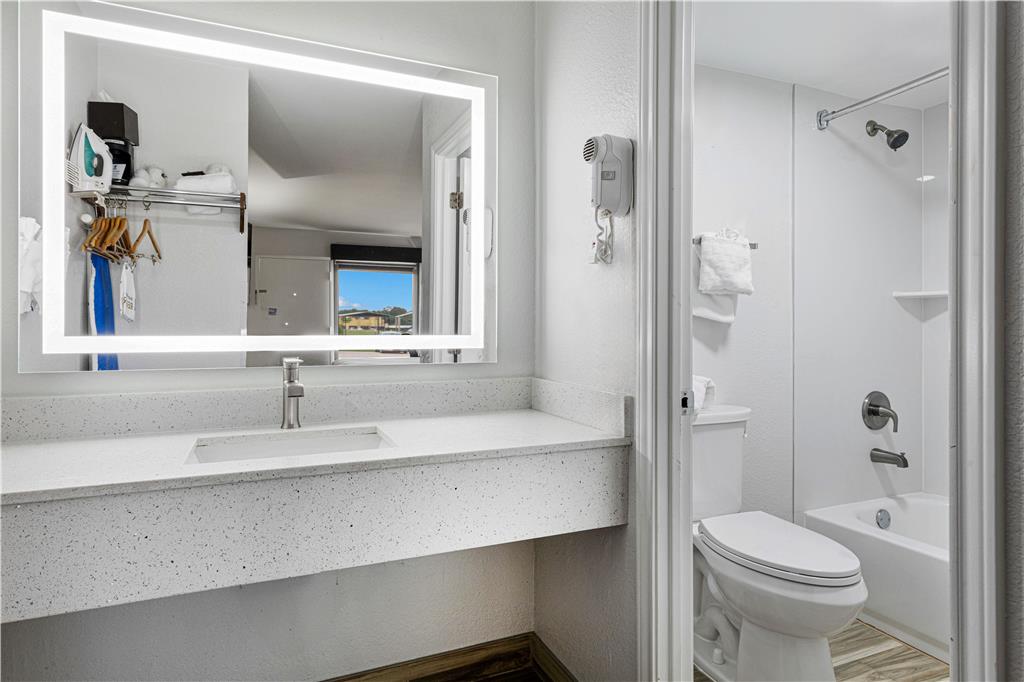 Best Western Canton Inn - photo 28