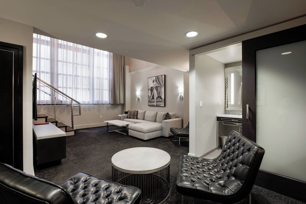 Ambassador Hotel Kansas City Autograph Collection - photo 11
