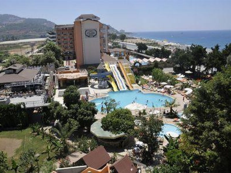 First Class Hotel — 5-Star Luxury Hotel in Alanya, Turkey