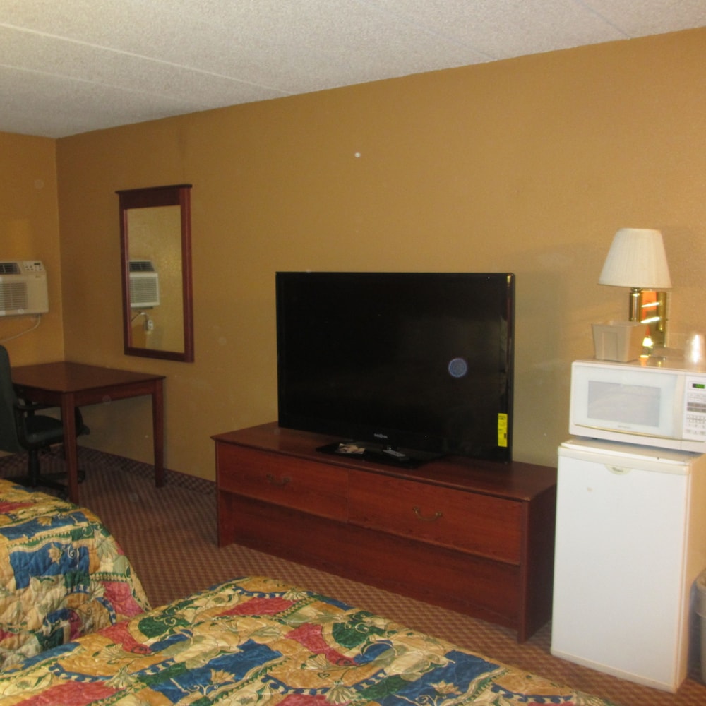 Riverside Suites - photo 11