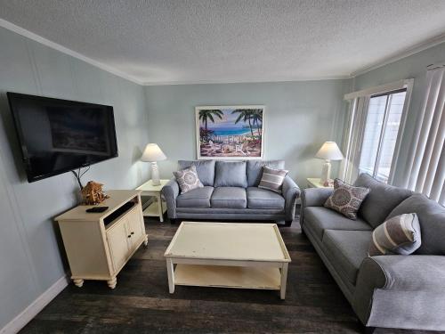 Myrtle Beach Resort Unit A 428 - last minute hotel in Myrtle Beach