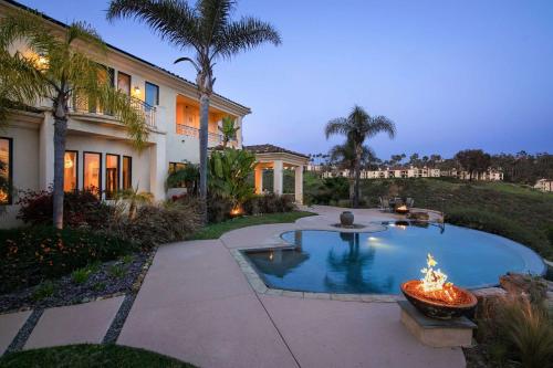 7br Carlsbad Estate With Pool Firepit Views — Carlsbad