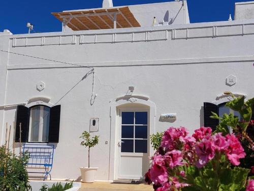Casa Oliveiras studio avec terrasse et piscine — 4-Star Luxury Hotel in Loule, Portugal