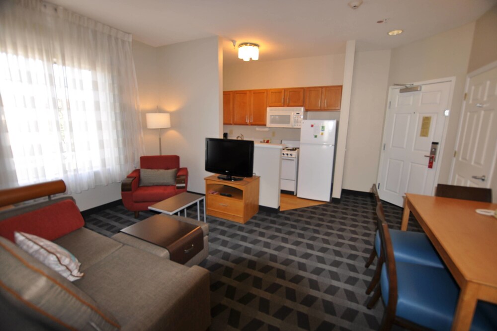 Towneplace Suites Abq Airport - photo 3