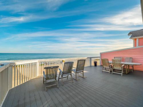 Ocean Dunes 1903 — 4-Star Luxury Hotel in Kure Beach, United States