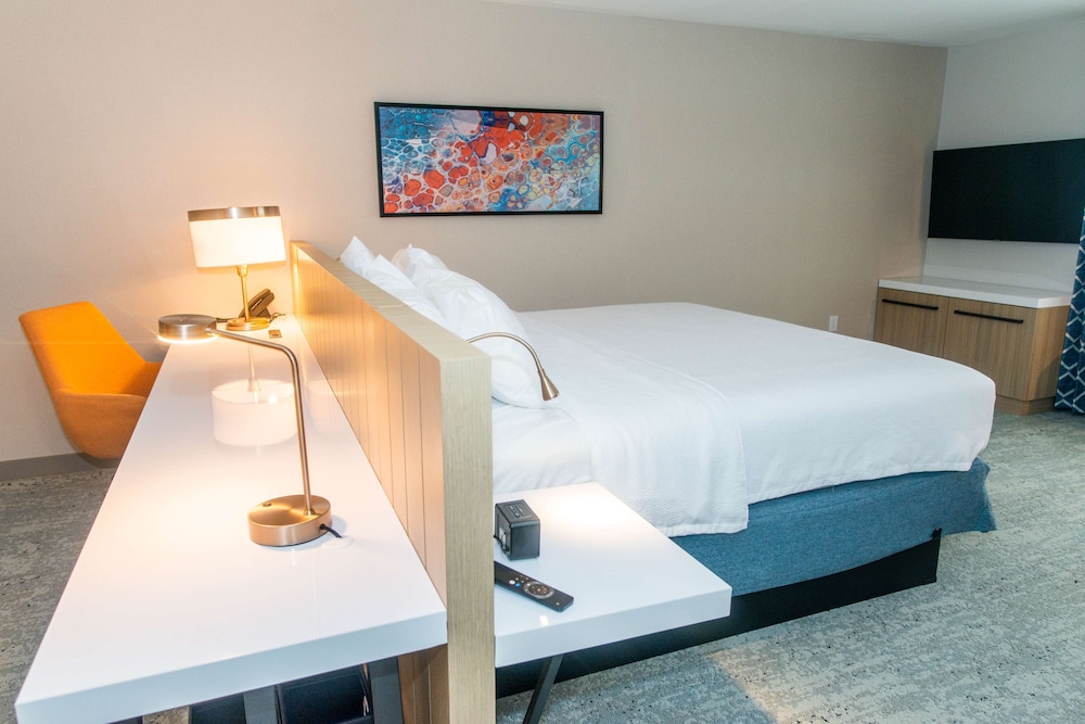 Hilton Garden Inn Mattoon - photo 25