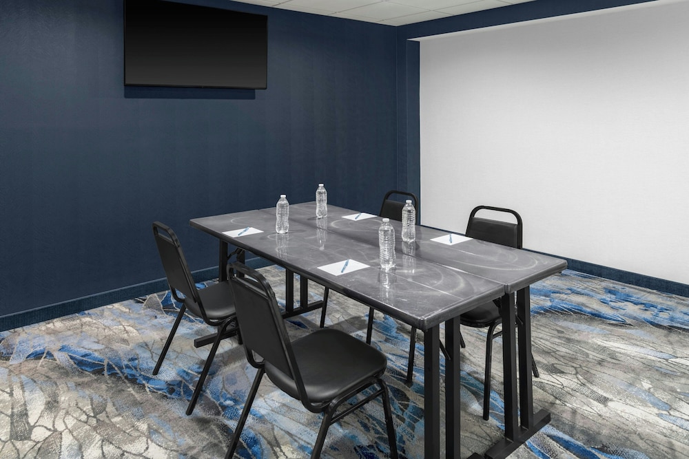 Fairfield Inn by Marriott Owensboro - photo 47
