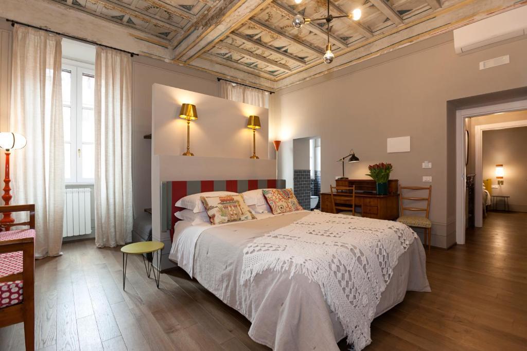 Casa Fabbrini Fancy Suites — 4-Star Luxury Hotel in Rome, Italy