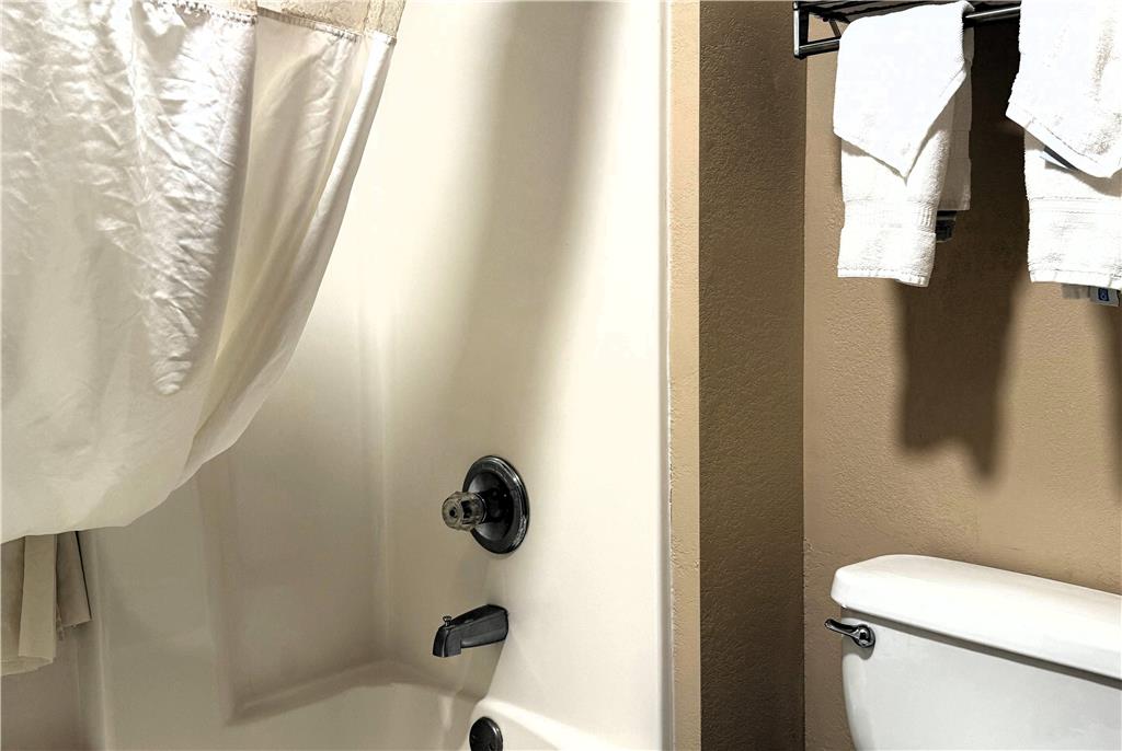 Baymont by Wyndham Plainfield Indianapolis Arpt Area - photo 27