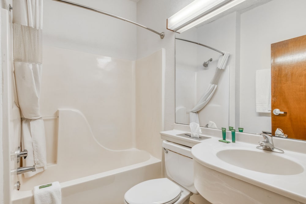 Trident Inn & Suites Baton Rouge - photo 26