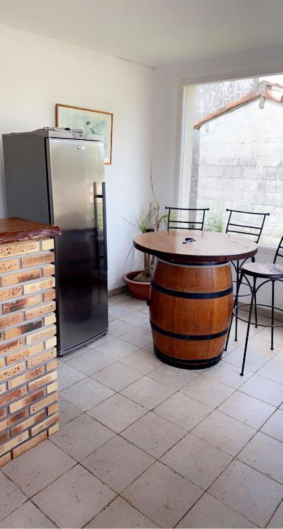 Petite annexe avec piscine commune — Saujon — photo 2