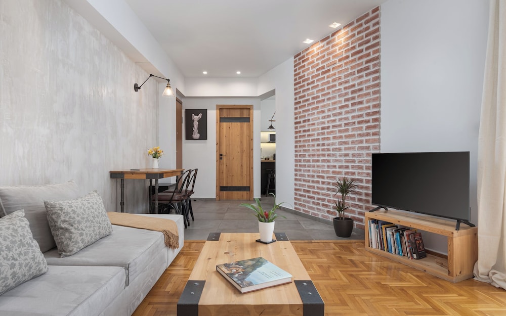 Acropolis Atmospheric Apartment in Athens, Greece