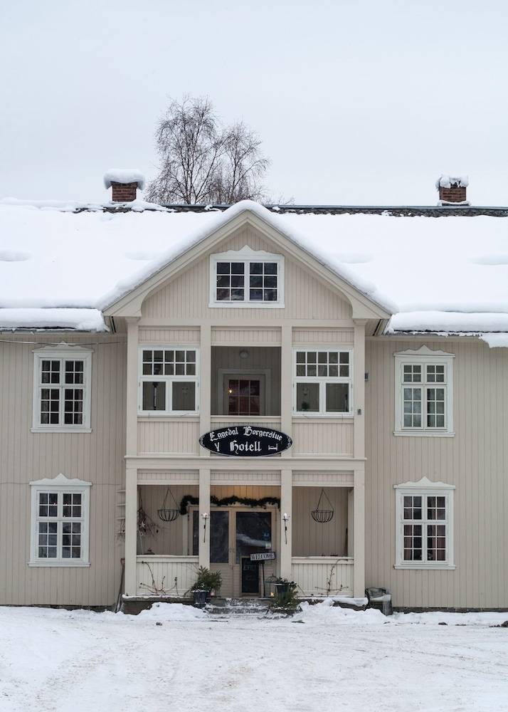 Eggedal Borgerstue in Fla, Norway