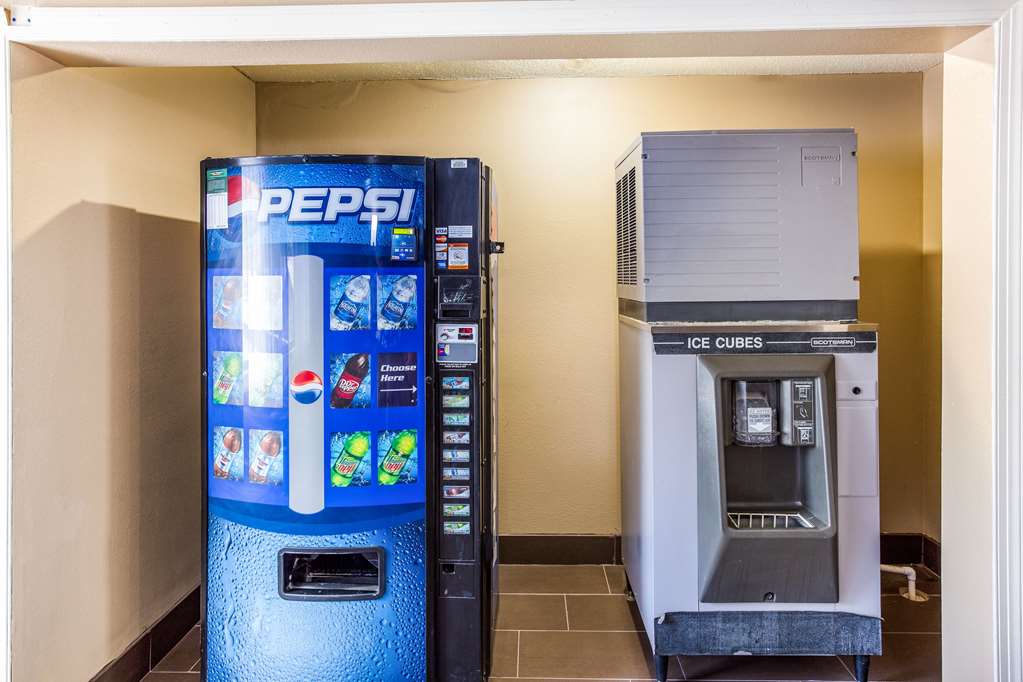 Comfort Inn Charleston South - photo 41