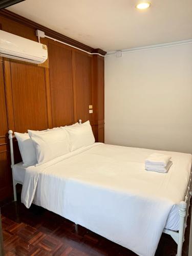 Stay On Sukhumvit Soi 11 สเตย์ ออน สุขุมวิท 11