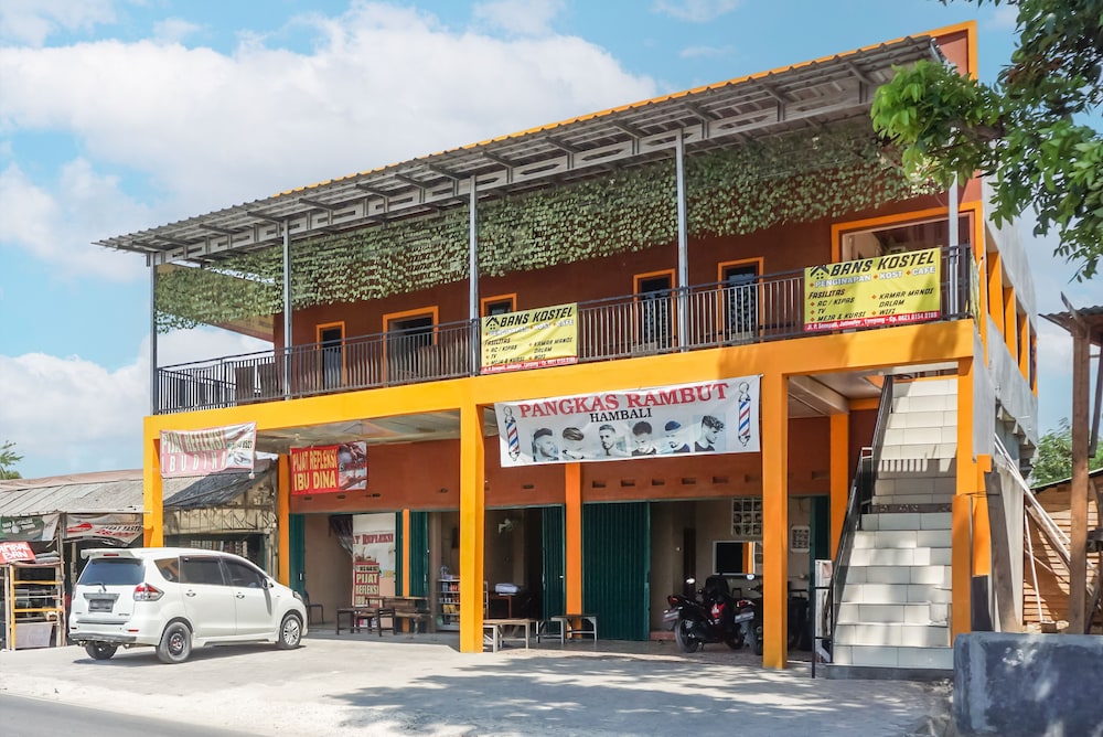 Hotel O Bans Kostel in Bandar Lampung, Indonesia