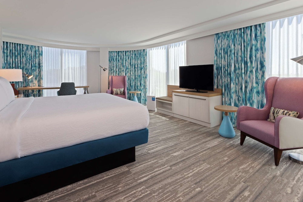 Hilton Garden Inn Boston Brookline MA - photo 12