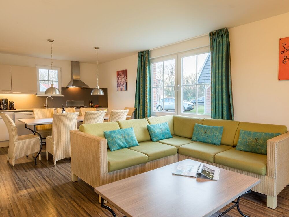 Luxurious Detached Villa With 3 Bathrooms in De Maasduinen — 4-Star Luxury Hotel in Arcen, Netherlands