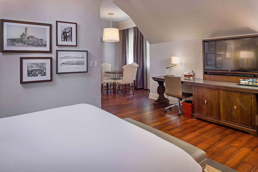 St. Louis Union Station Hotel Curio Collection by Hilton - photo 37