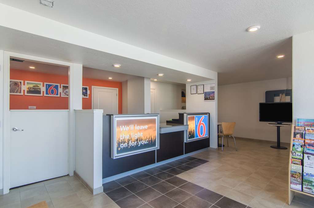 Motel 6 Liberal KS - photo 25