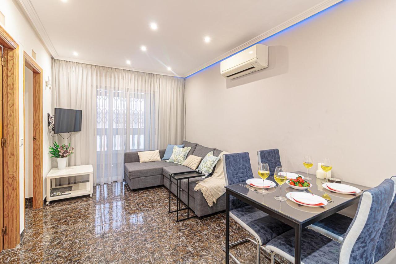 Golden Lily Granfield A129 — Torrevieja