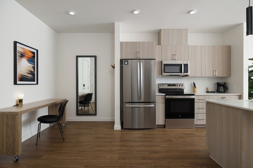 Sentral Alloy Midtown - photo 19
