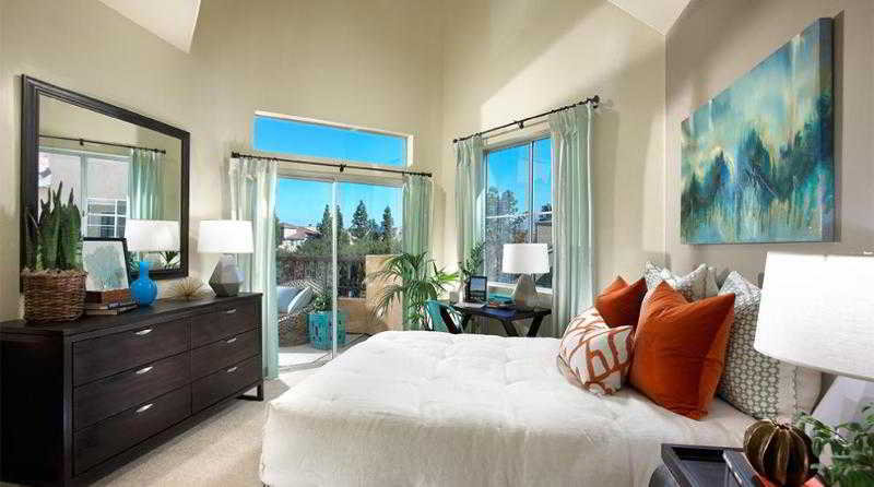 Sunshine Suites La Jolla - photo 9