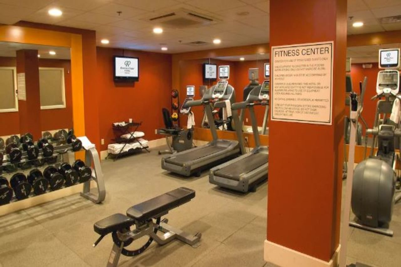 Doubletree by Hilton Norwalk - photo 9