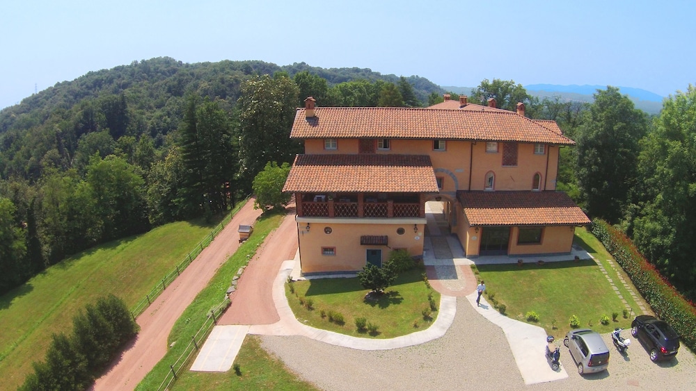 Tenuta Montezeglio - last minute hotel in Invorio