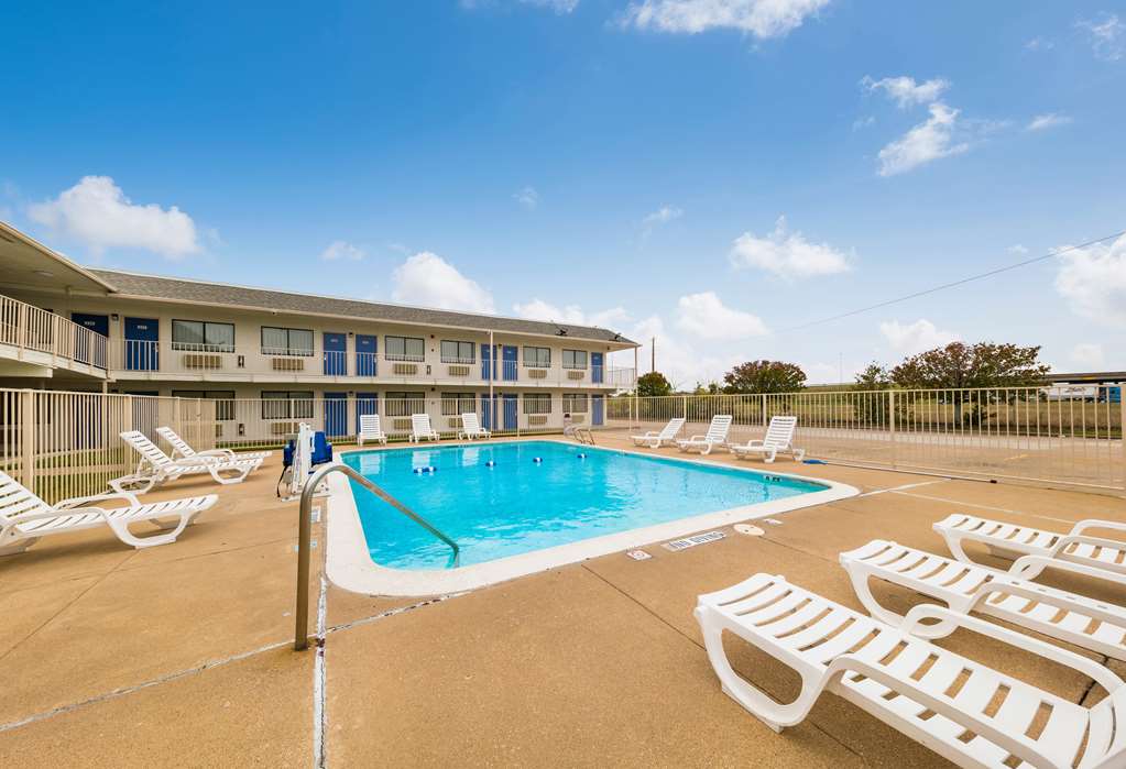 Motel 6 Greenville TX - photo 7