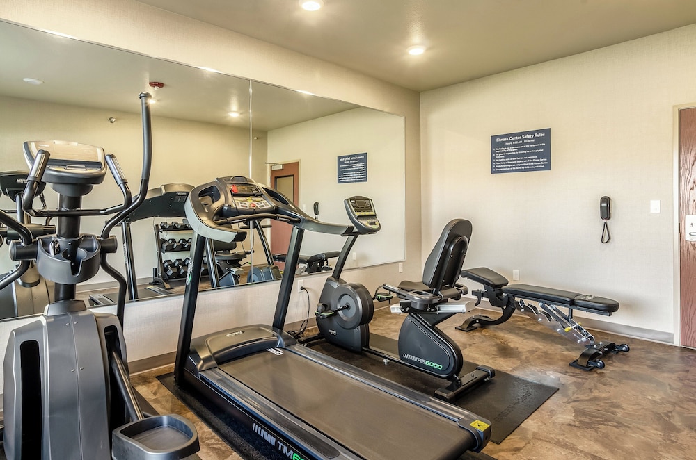 Cobblestone Hotel & Suites Gering Scottsbluff - photo 31