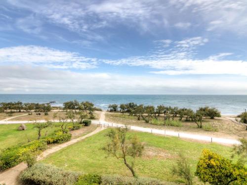 De La Plage Inh 31428 — Agde