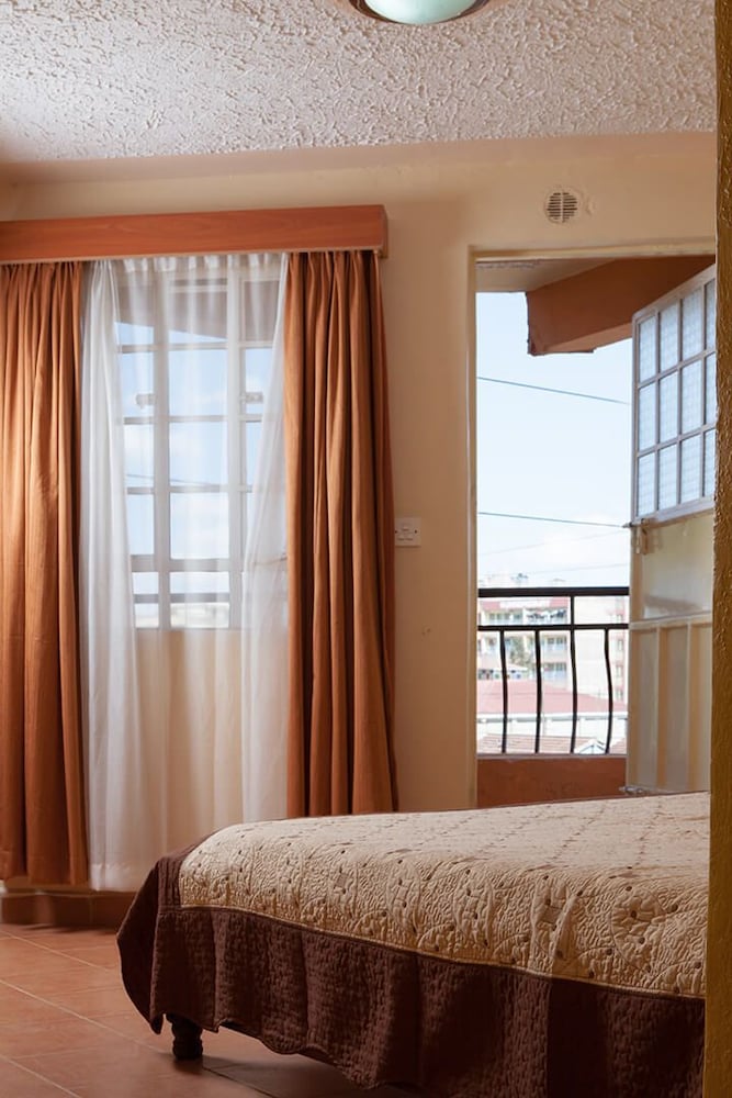 Oloiboni Hotel